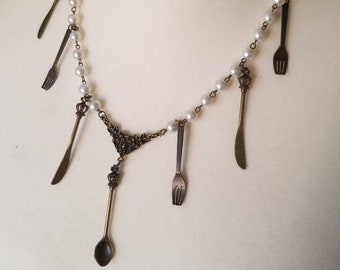 Royal Cutlery Pearl Chain Necklace