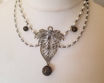 Woodland Leaf Filigree Necklace