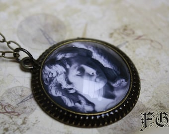 A3DK Resin Cameo - Angel's Tears Necklace