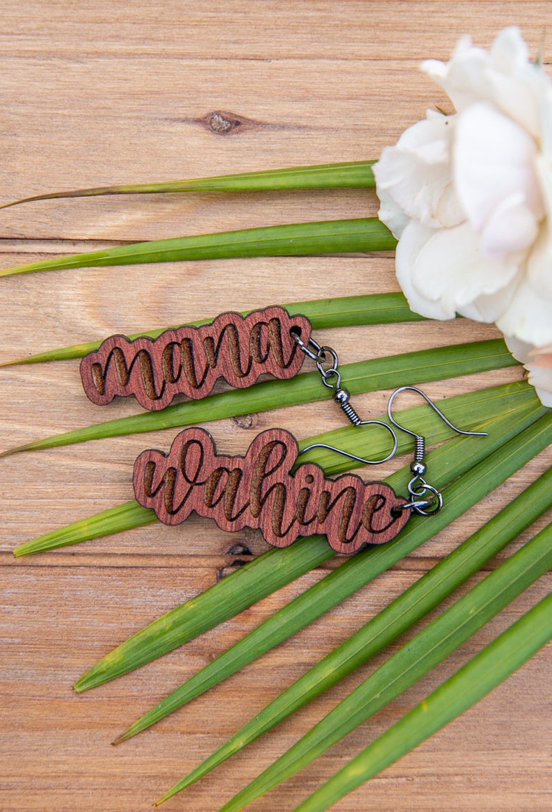 Mana Wahine earrings