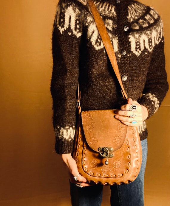 Desert Flowers Tooled Leather Bag | vintage 1970 t