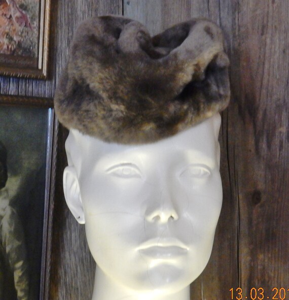 Vintage fur hat fascinator style