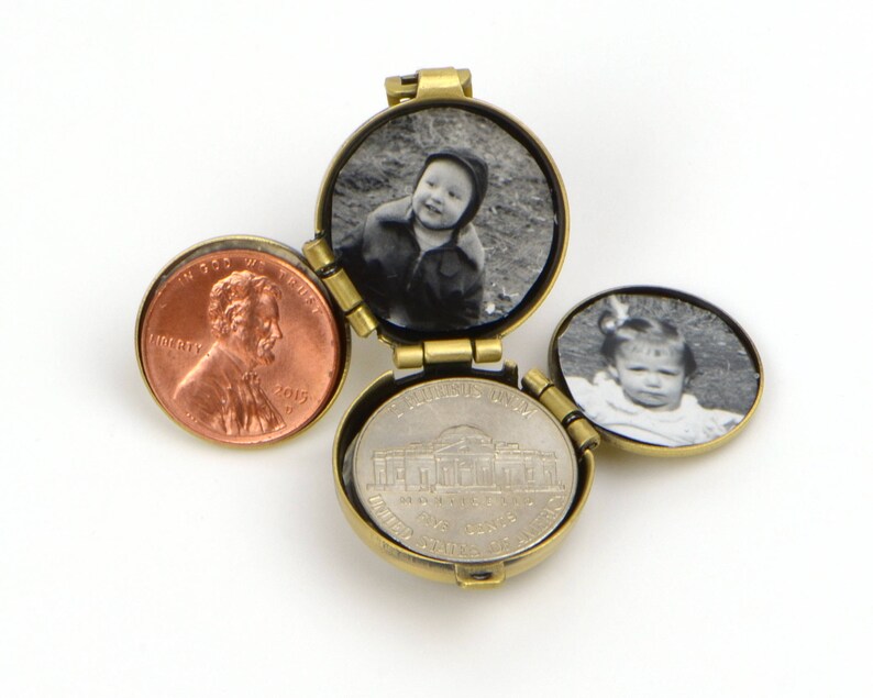 Gift for Pilot or Aviation Lover Antique Gold Picture Locket With Crystal Beads and Moving Propeller Vintage Steampunk Four Photo Locket