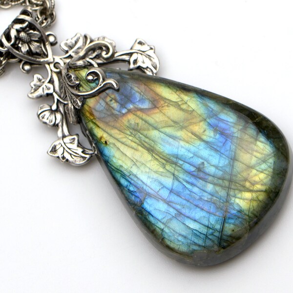 Large Labradorite Pendant Necklace For Women. Unique handmade anniversary or birthday gift for wife, girlfriend, mom or treat yourself.