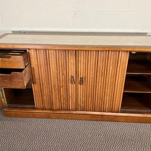 Mid-Century Modern Walnut Travertine Buffet Credenza Sideboard Henredon Circa'60 image 2