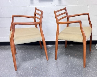 Pair Of Mid Century Modern Teak Dining Chairs By Niels Moller Model 62