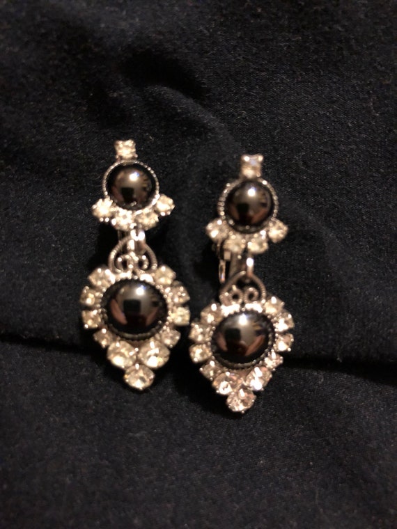 Rhinestone Dangle Earrings