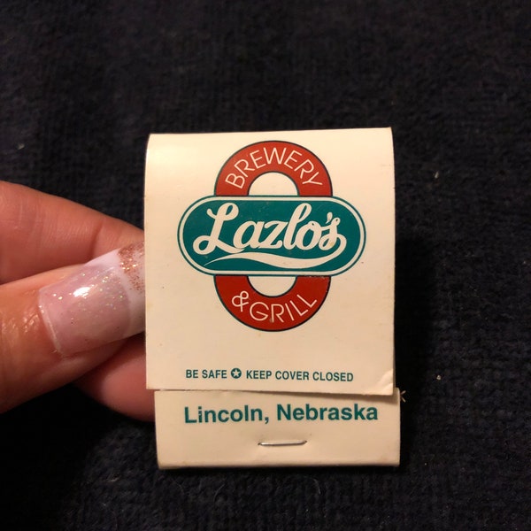 Lazlo’s Brewery and Grill Matchbook