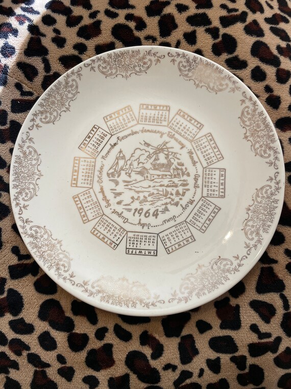 1964 Calendar Plate - Etsy