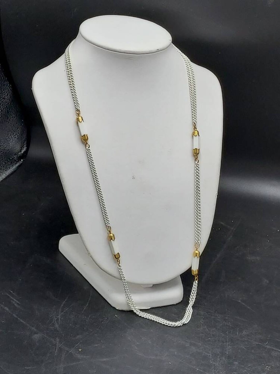 Vintage White Bead Necklace Vintage Bead and Chain Etsy