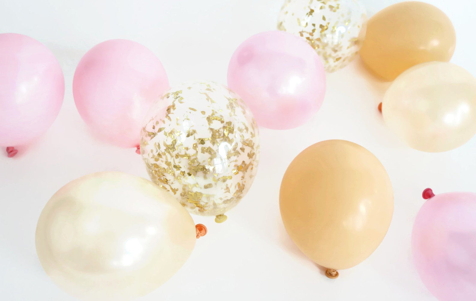 pink and nude balloons