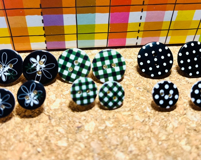 Button Earrings / Plastic Button Stud Earrings / Big Button Earrings / Mcm style / Vintage Style