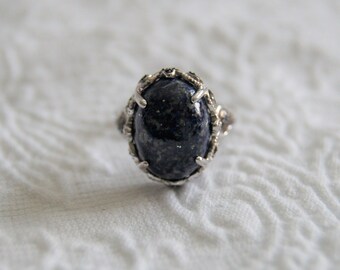 Anillo de lapislázuli de plata esterlina