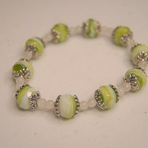 Stretchy Glass Bead Bracelet