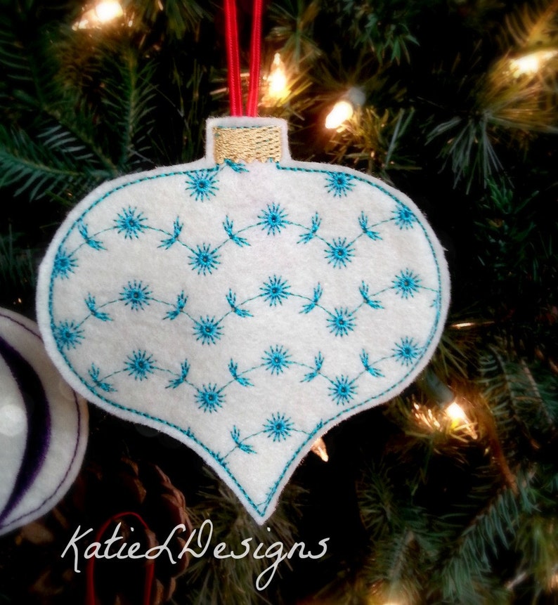 In the Hoop Christmas Ornament Set 1 Machine Embroidery Design Etsy
