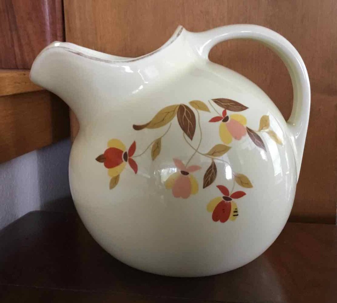 Vintage Hall's Superior Quality Kitchenware autumn Leaf Beverage ...