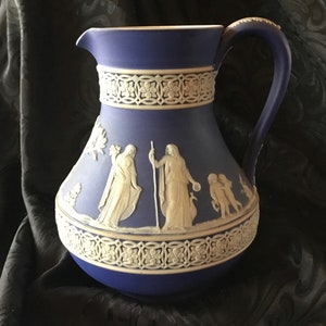 Vintage Wedgwood Jasperware 5.75&quot; Neoclassical Style Etruscan Jug (Cream on Royal Blue) - Made in England - 1929 to 1969
