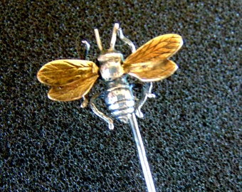 Bee Brooch, Bug Brooch Pin, Insect Brooch, Silver and Gold Stick Pin, 18k Gold and Silver Lapel Pin, Men Animal Stick Tie Pin, Gents Jewelry