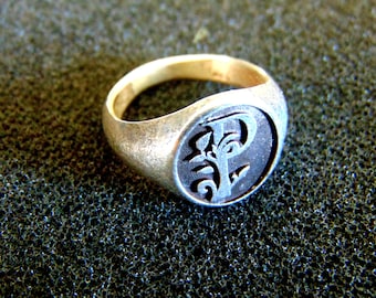 Sierlijke zegelring dames, pinkletterring, aangepaste zegelring initiaal, pinkring vrouwen, ridderring, zegelring vrouwen monogram