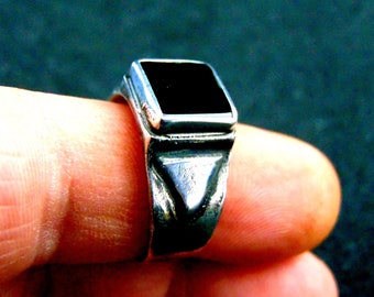 Mens Black Onyx Sterling Silver Signet Ring: Chevalier Style