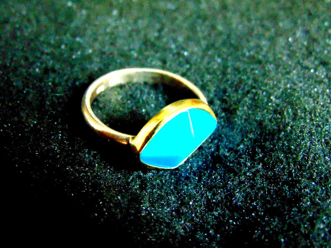 Saint-Martin Sterling Silver Ring plated in 18K Gold with Turquoise Stone main image 1