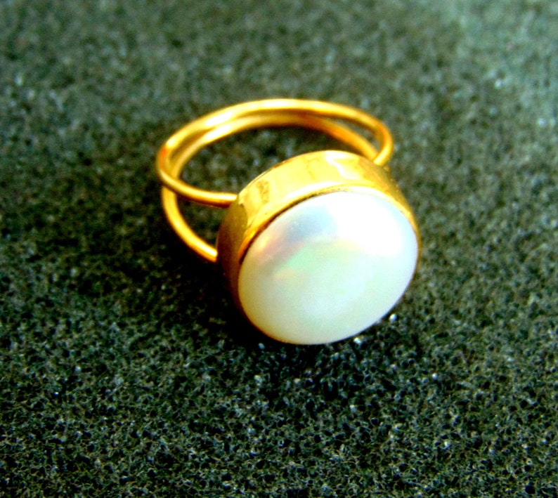 Beautiful 18k Gold and Pearl Statement Ringwomen's Gold Etsy