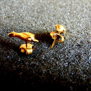 18k Gold Dolphin Stud Earrings: Minimalist Jewelry