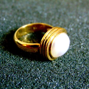 Bague en or 18 carats avec perles : bijoux artisanaux grecs