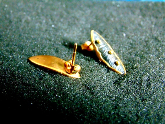 Update more than 119 iron earrings gold