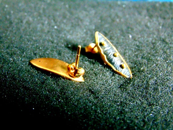 Update more than 119 iron earrings gold