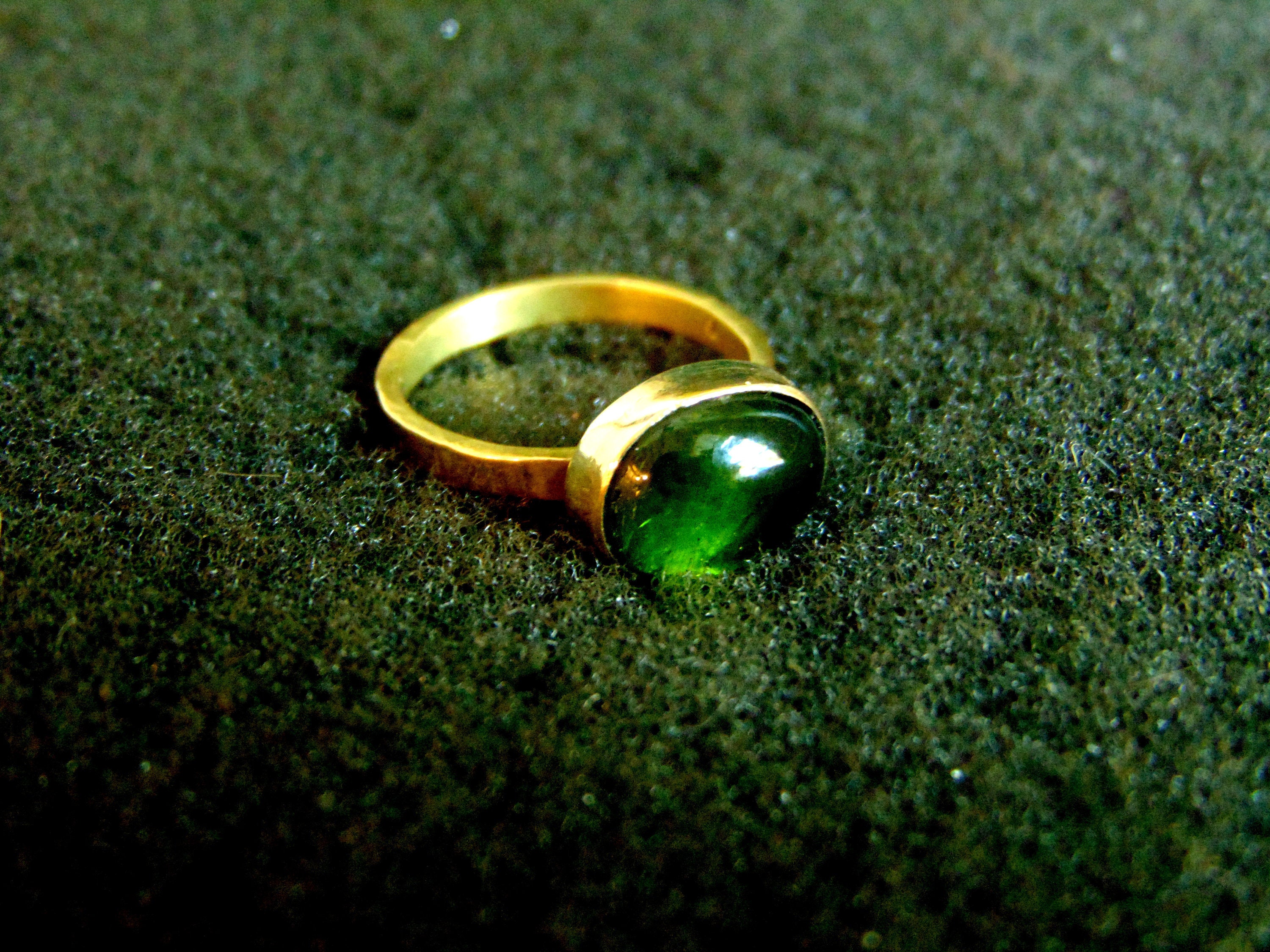 Womens Green Tourmaline Ring 18k Gold Gemstone Ring Simple Gold Ring with Stone Gold Cocktail Ring for Women Elegant Stunning Ring