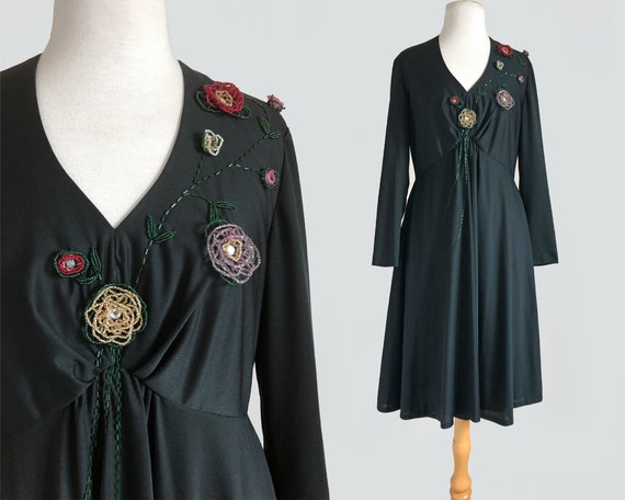 Vintage 70s Floral Beaded Black Jersey Polyester … - image 1