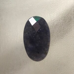 Cabochon in pietra preziosa sfaccettata in iolite, fatto a mano, dimensioni 30X19X6 MM. Per la creazione di gioielli. SKU I-4 / Creazione di gioielli.
