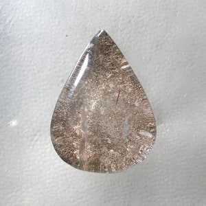 Cabochon in pietra preziosa di lodolite fatto a mano, dimensioni 40X30X9 MM per la creazione di gioielli SKU G-6 / Creazione di gioielli