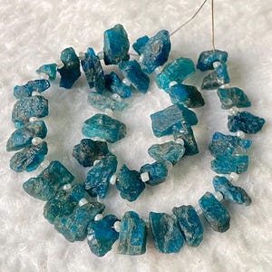 Pietra preziosa di apatite / Pepita / Perle grezze / Perle da 8 pollici, dimensioni: 16/9 mm circa / Creazione di gioielli / Creazione di gioielli