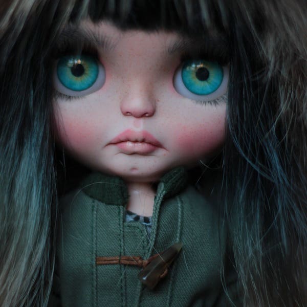 Mia. Oaak custom blythe