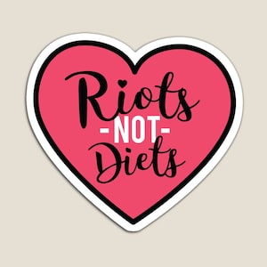 Pegatina feminista // Disturbios, no dietas // Cuerpo positivo // Grasa positiva // Poder femenino // Interseccional // Quemar el patriarcado // Regalo feminista