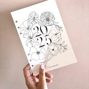 Planner stampabile 2025 con fiori, inserti di Capodanno, 8 dimensioni di planner incluse