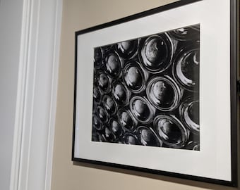 Weinberg Flaschen Druck, schwarz und weiß