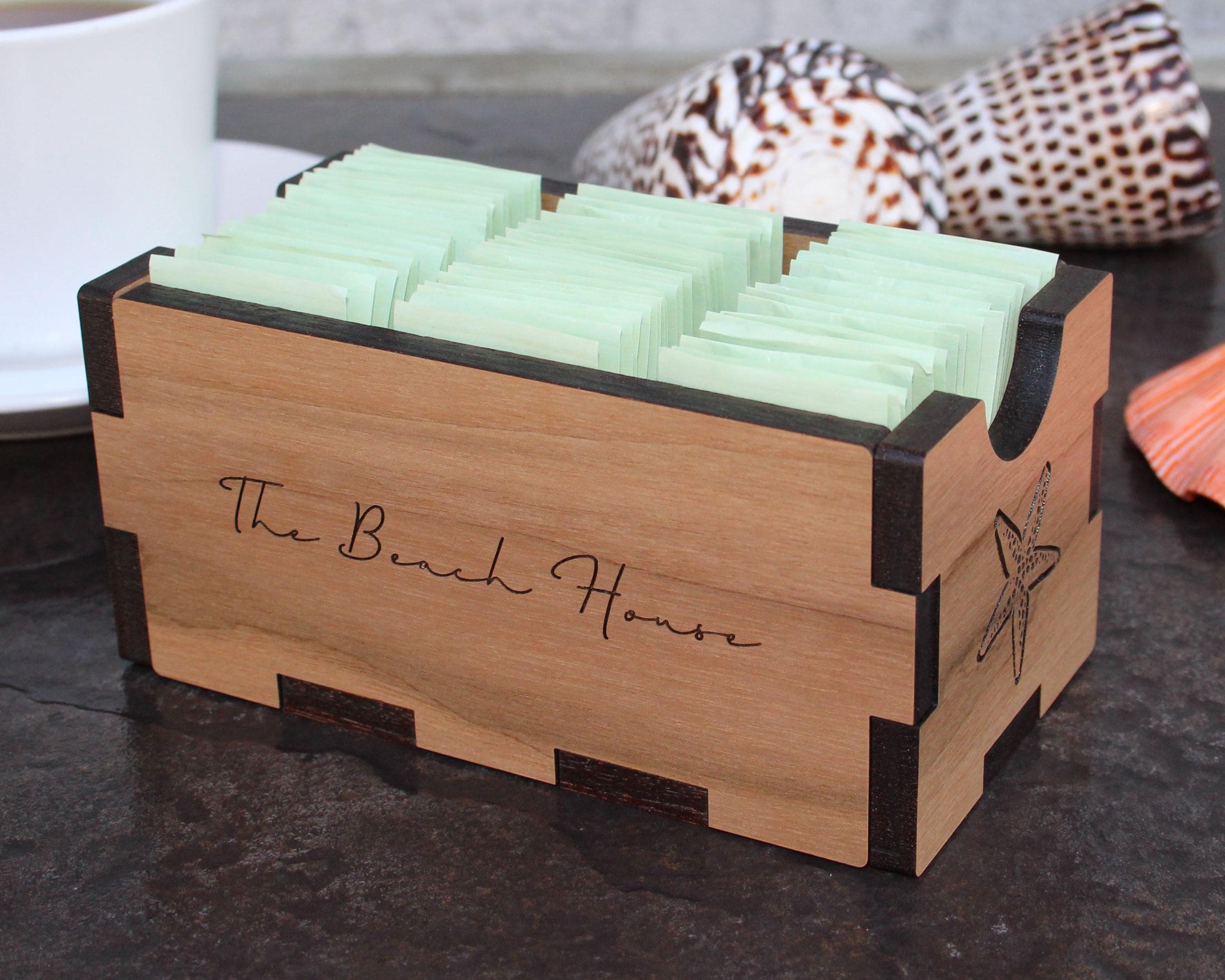 SZLIFE Porta bustine di Zucchero, Dispenser per bustine di Zucchero, di condimento per caffè, Versatile in Legno da 20, per scrivania da Bar e Ufficio, Nero