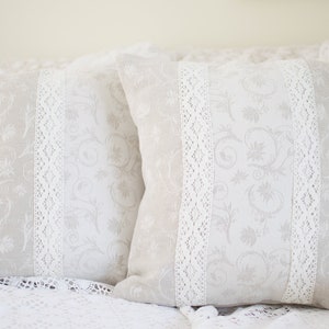 Pair of Vintage Floral Cushions Beige Cream Pillows Cotton Lace Throw Pillows Vintage Linen Pillow Cases 2 Floral Handmade Cushions