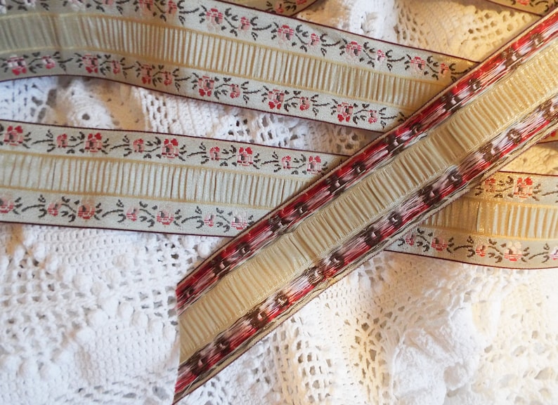 5m Luxurious French upholstery braid Champagne and pink roses braid French passementerie New unused vintage cushion trim