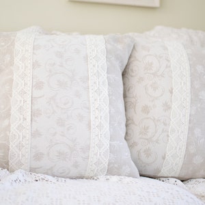 Pair of Vintage Floral Cushions Beige Cream Pillows Cotton Lace Throw Pillows Vintage Linen Pillow Cases 2 Floral Handmade Cushions