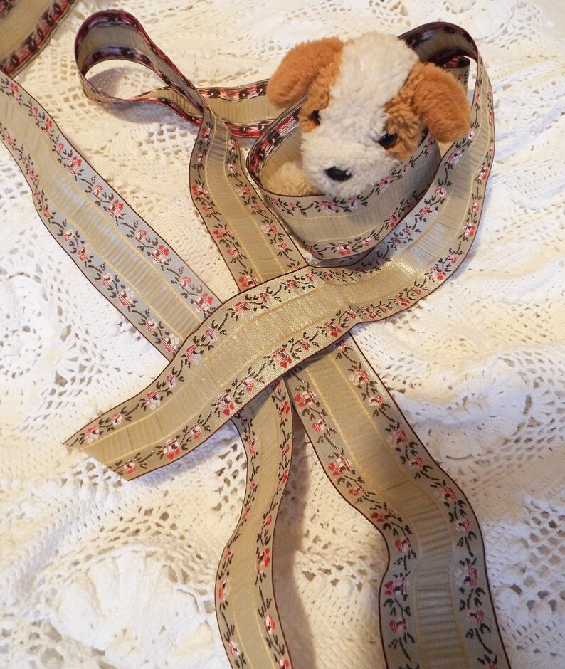 5m Luxurious French upholstery braid Champagne and pink roses braid French passementerie New unused vintage cushion trim