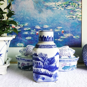 Canton Style Decorative Bottle with Lid, China. Blue and White Home Decor