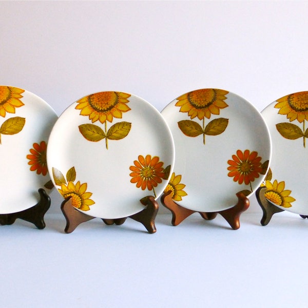 4 Vintage Alfred Meakin 6-3/4"  'Sunflower' Ironstone Plates, England. Vintage Ironstone, Floral Ironstone, Dessert Plates, Dessert Party