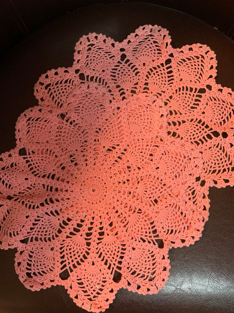 Crochet Pink Double Matching Set set of 2 Crochet appliques Springr decors Craft supply Crocheted 100 /% cotton Free Shipping