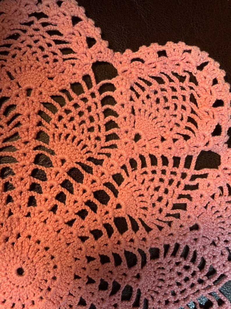 Crochet Pink Double Matching Set set of 2 Crochet appliques Springr decors Craft supply Crocheted 100 /% cotton Free Shipping