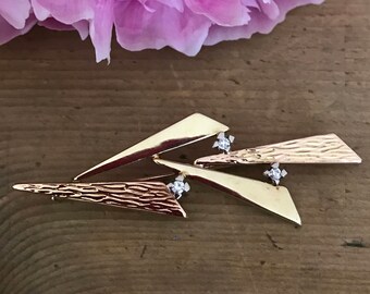 A Diamond and 14k Gold 1960s Abstract Brooch