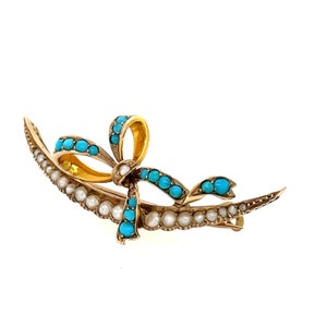 An Edwardian Turquoise and Pearl 9k Brooch